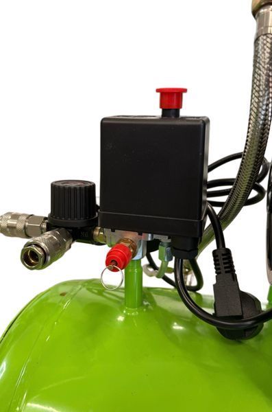 Компресор безмасляний GR&Ouml;SSER GAC50 OL (1.5 кВт, 50 л, 8 бар, 220 л/хв) G0357, FGT