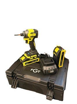 Аккумуляторный винтоверт FGT FID230C (4.0 A/h &ldquo;EP&rdquo; x2, зарядное устройство) в кейсе