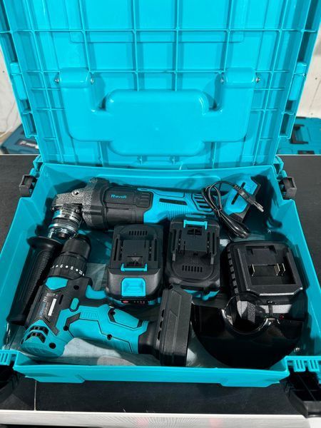 Набір акумуляторних інструментів Revolt SET 251 ExtraPower (AG 20/125S, CD 20/50T, 4.0 Аг х2, зарядний пристрій) в кейсі r0400EP, FGT