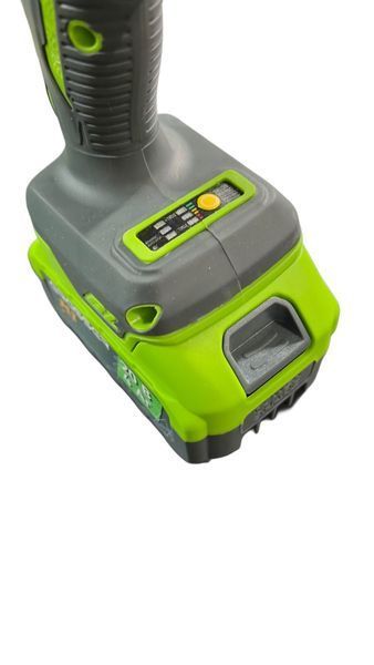 Набір акумуляторних інструментів 3в1 GRASSER SET-G3 (Шуруповерт акумуляторний GCD65Т, Акумуляторна кутова шліфувальна машина GAG125, Перфоратор акумуляторний GRH226, 4.0 Ah х3, зарядний пристрій) в сумці