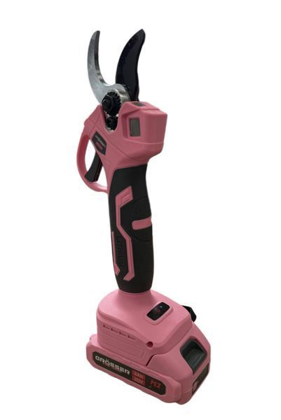 Набір акумуляторних інструментів по догляду за садом GR&Ouml;SSER PSET 302N Pink Edition (Ланцюгова пила PCS870A, телескопічний подовжувач PSP200, секатор PPS310, 3.0 Аh х1, 2.0 Аh х1, зарядний пристрій)