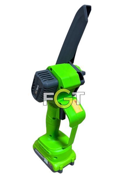 Аккумуляторная ручная цепная пила GR&Ouml;SSER GCS601 (без аккумуляторов и зарядного устройства)